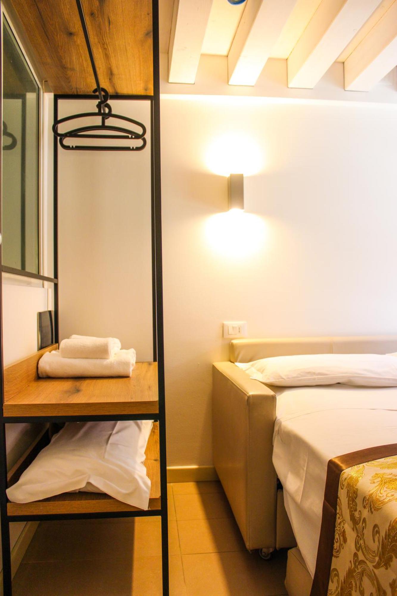 Al Canal Regio - Guest House Venice Luaran gambar